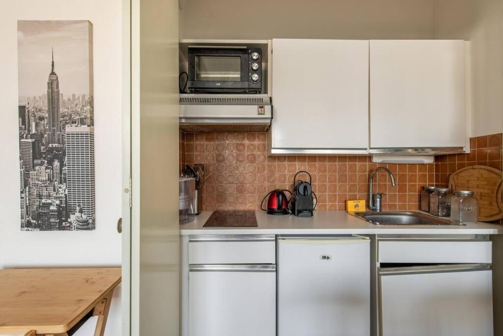 Montparnasse - Cozy Apartment In Montparnasse District Paris Eksteriør billede